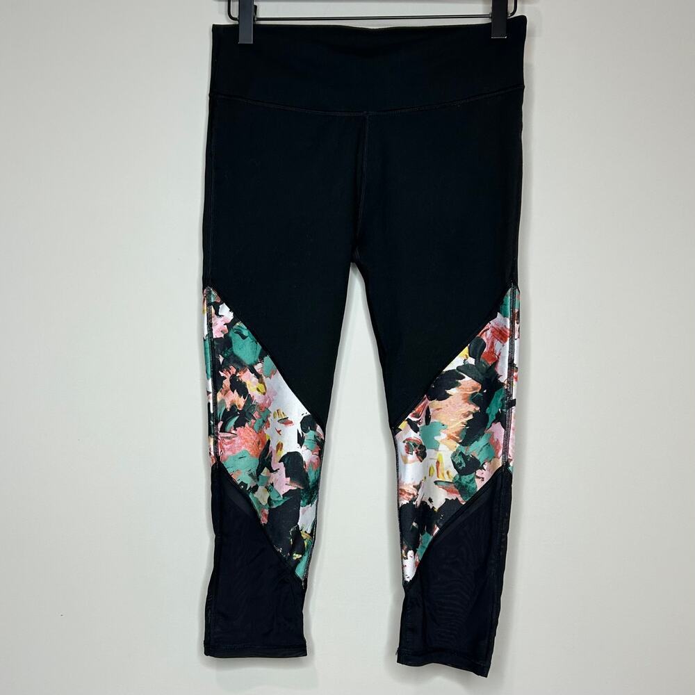 Fabletics Cropped Leggings Size S Capri